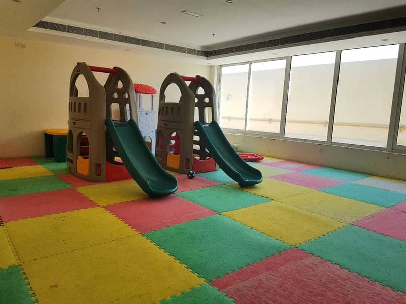 3 kids play area