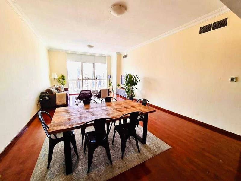 8 High Floor Spacious 2 bed in Mag 214