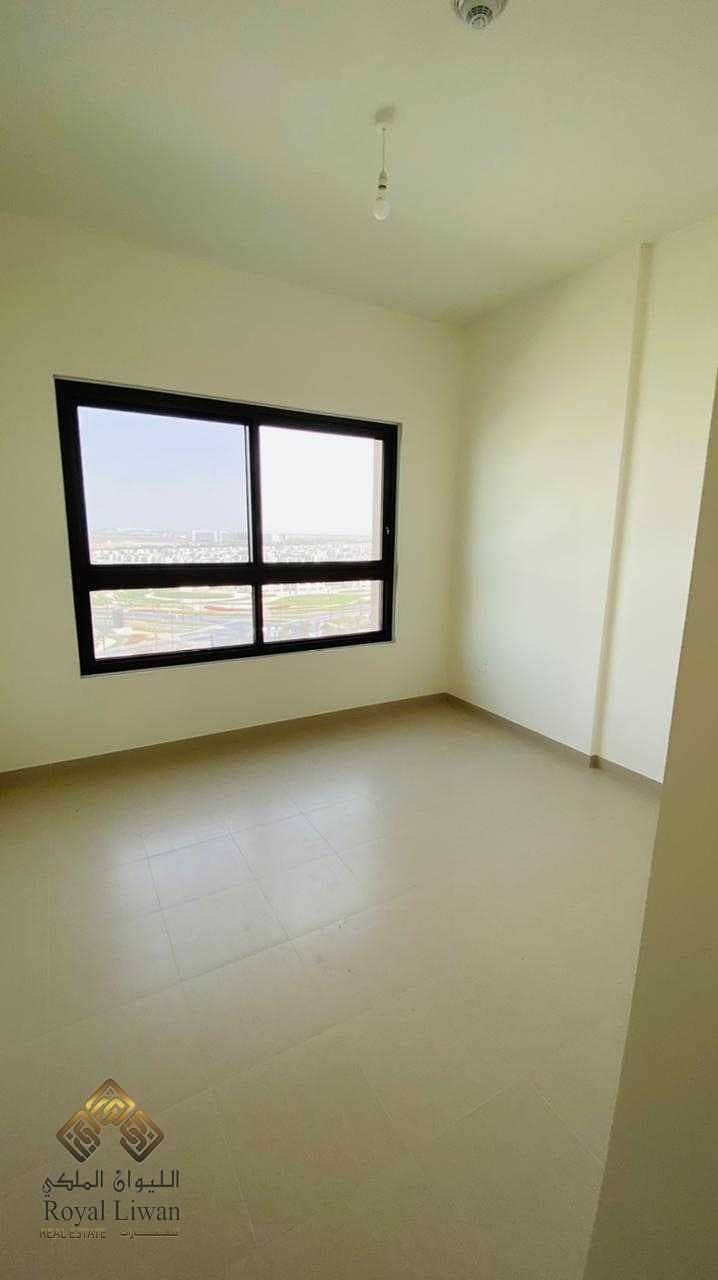 2 Brand New Apartment In Golf views