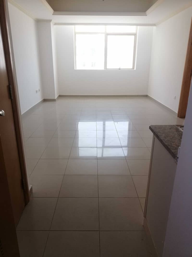 位于古赛斯区，古赛斯住宅区，古赛斯1区 1 卧室的公寓 25000 AED - 5308481