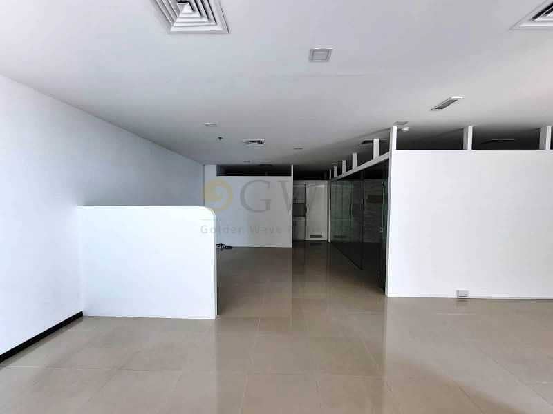 6 Open Layout| Lower Floor| 4 Parking Space|Vacant