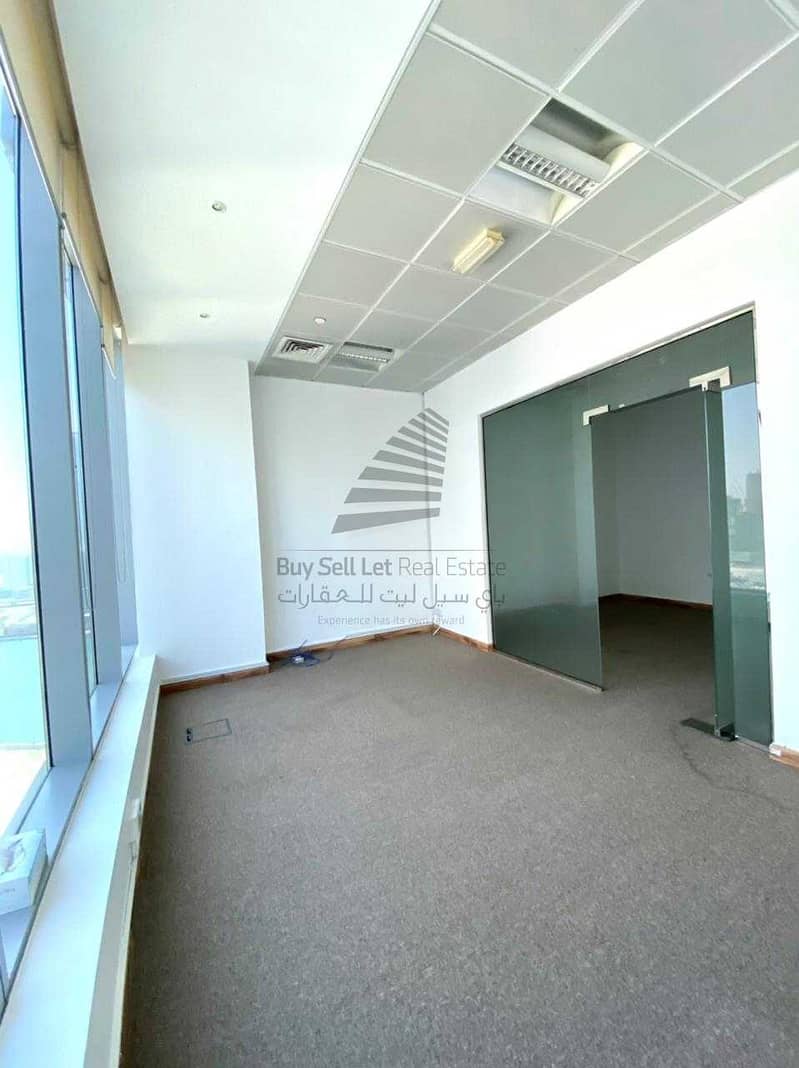 6 BRIGHT & SPACIOUS OFFICE WITH CANAL VIEW IN BAYSWATER TOWER BUSINESS BAY