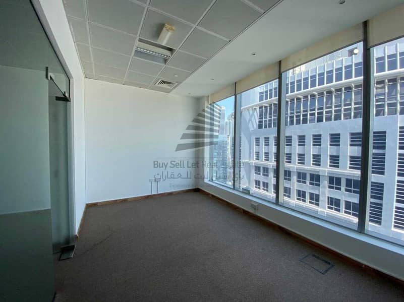 10 BRIGHT & SPACIOUS OFFICE WITH CANAL VIEW IN BAYSWATER TOWER BUSINESS BAY