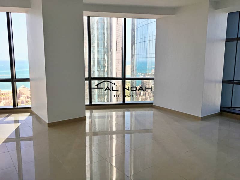 3 Breathtaking Views! Lavishly Decorated 1 BR | Exceptional Location!