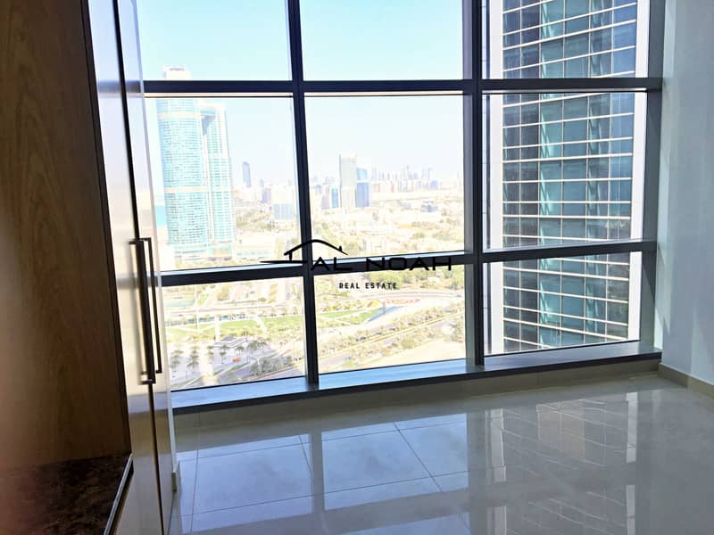 4 Breathtaking Views! Lavishly Decorated 1 BR | Exceptional Location!
