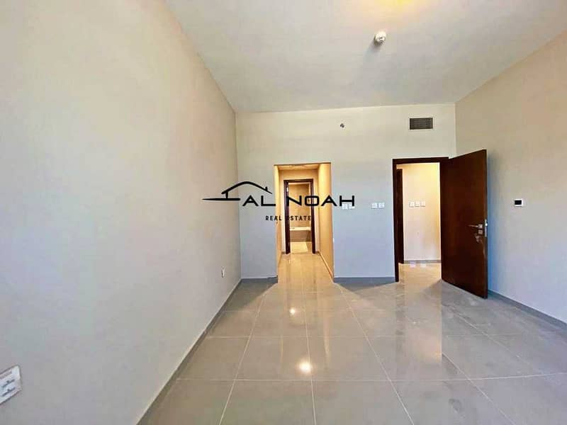 2 Brand new! Spacious 2 bedroom unit! Sea View!