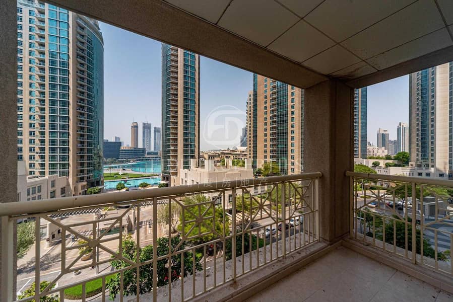 11 The largest 2 Bed | Front facing | Fountain view