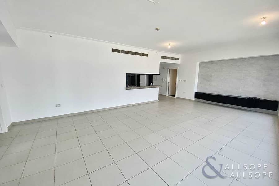 6 Upgraded | Chiller Free | 1Bed | Available