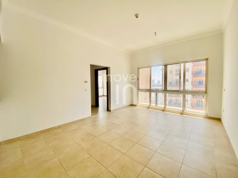 investors deal -  canal view no balcony