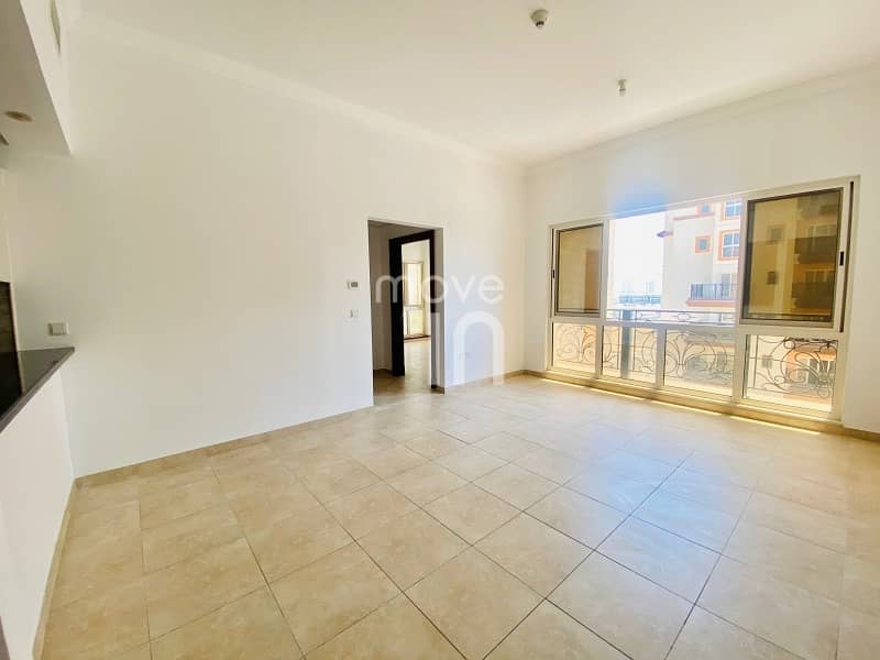 2 investors deal -  canal view no balcony