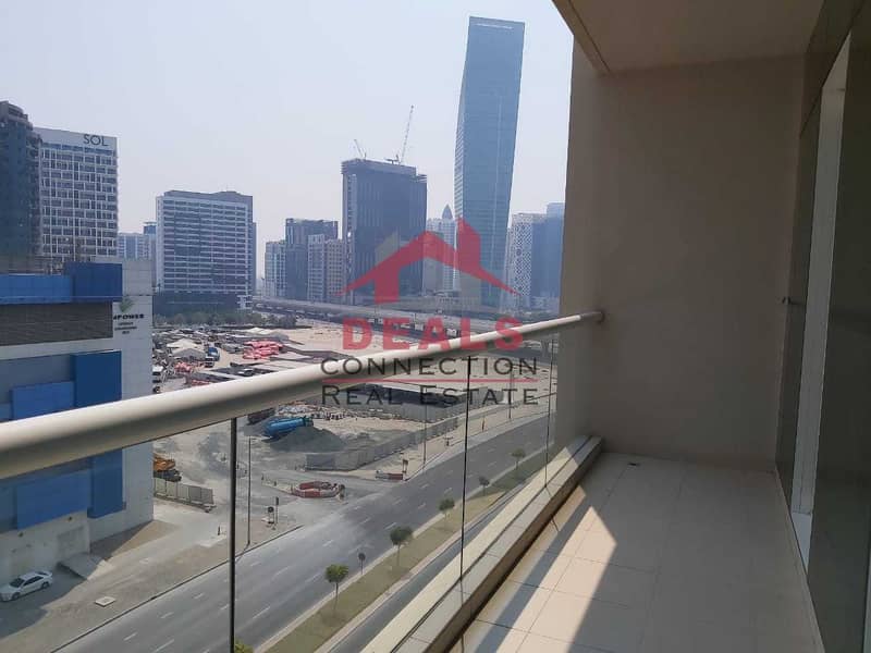 7 Road View | Beautiful One Bedroom with Balcony