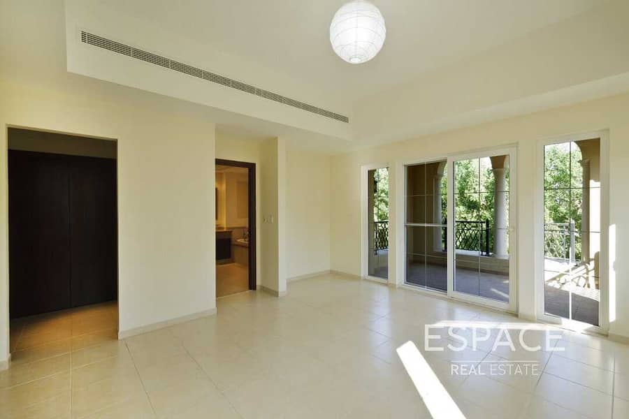 5 Type A2 Villa on a Peaceful and Quiet Location