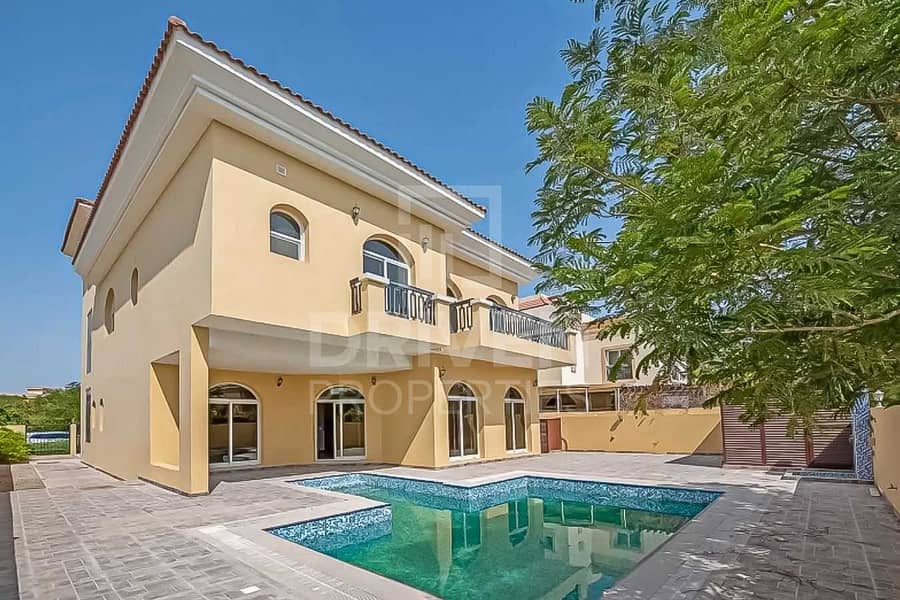 Corner 5 Villa | Private Pool | Near Spinneys