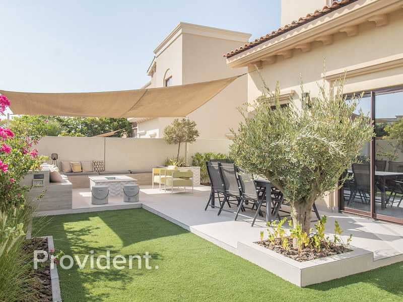 Beautiful Bright | Fully Upgraded | Backing Park Beautiful Bright | Fully Upgraded | Backing Park