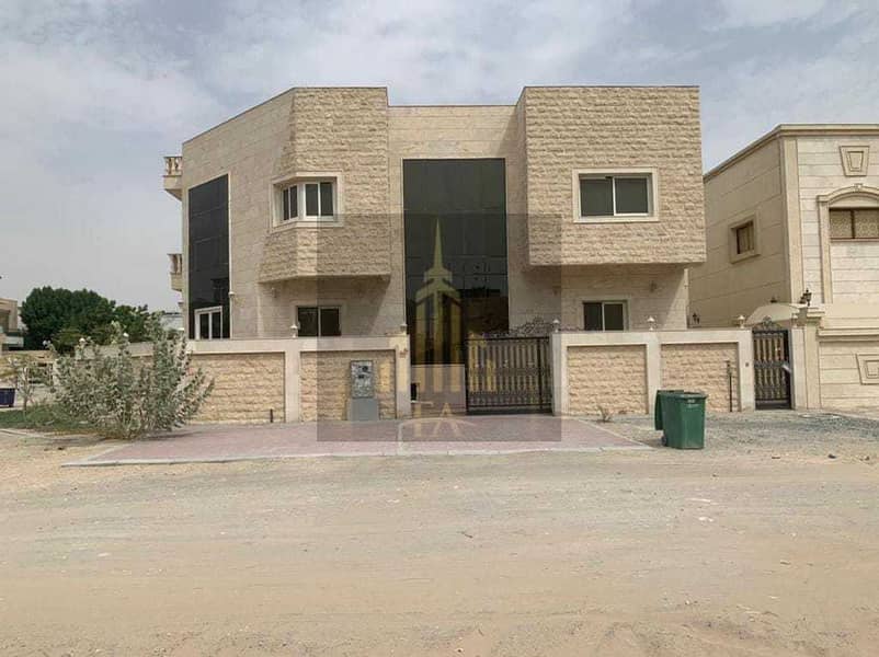 GRAB THE DEAL EUROPEAN STYLE CENTRAL AC WITH SWIMMING POOL VILLA 5 MASTER SIZE BAROOMS HALL AVAILBLE FOR RENT IN MOWAIHAT RENT 95,000/- AED YEARLY