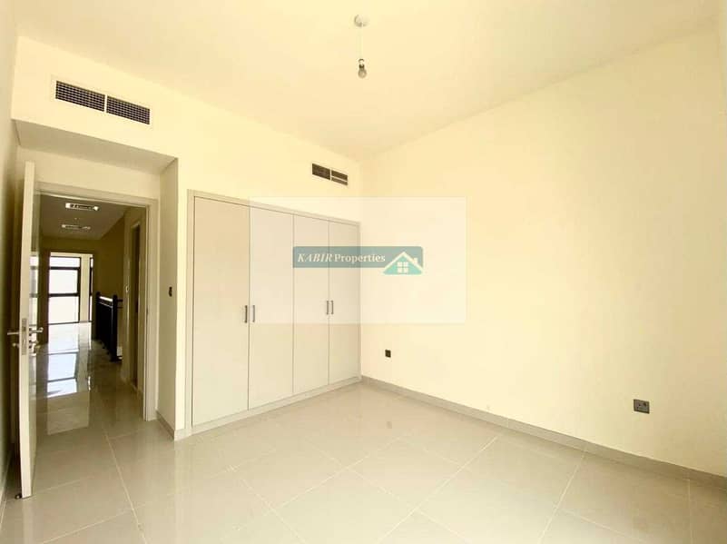 6 4 BED + MAID | HOT PRICE | URGENT FOR SALE | FULLY FURNISHED | TERRACE WITH BALCONY