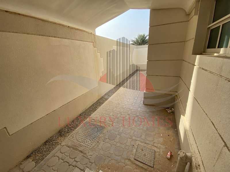 19 Fully Independent Ground Floor Villa with Driver