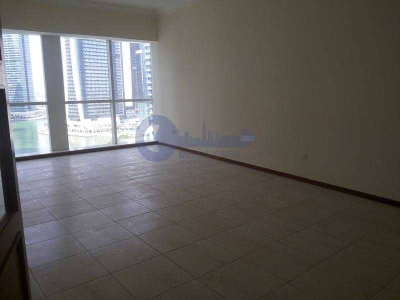 6 Large Size | 2 Bed  Plus Laundry Apt In Mag 214