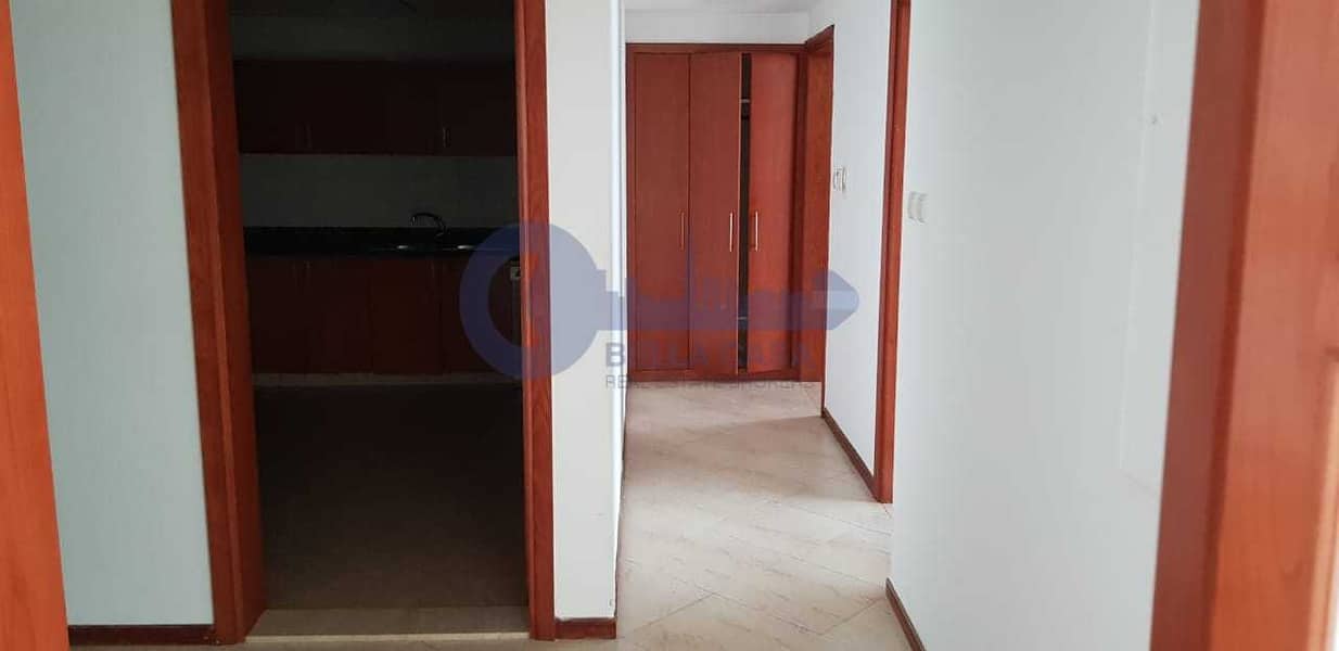 7 Large Size | 2 Bed  Plus Laundry Apt In Mag 214