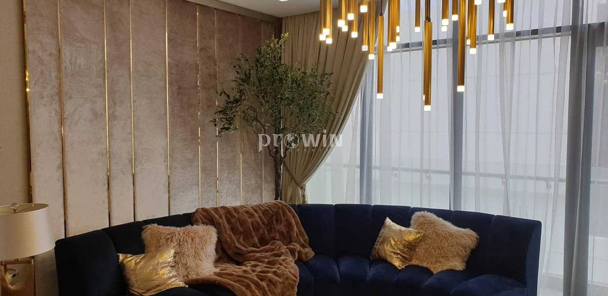 Gated Community | High quality elegant finish |Golf view, 6 bedroom villa + roof terrace for sale !!! Gated Community | High quality elegant finish |Golf view, 6 bedroom villa + roof terrace for sale !!!