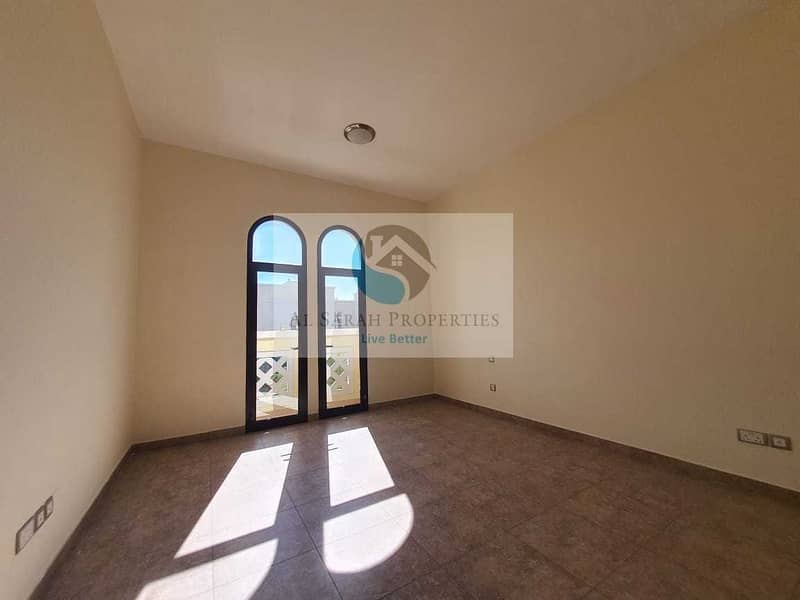 2 Re- Sale I 4 BR I Middle Unit I Naseem Mudon