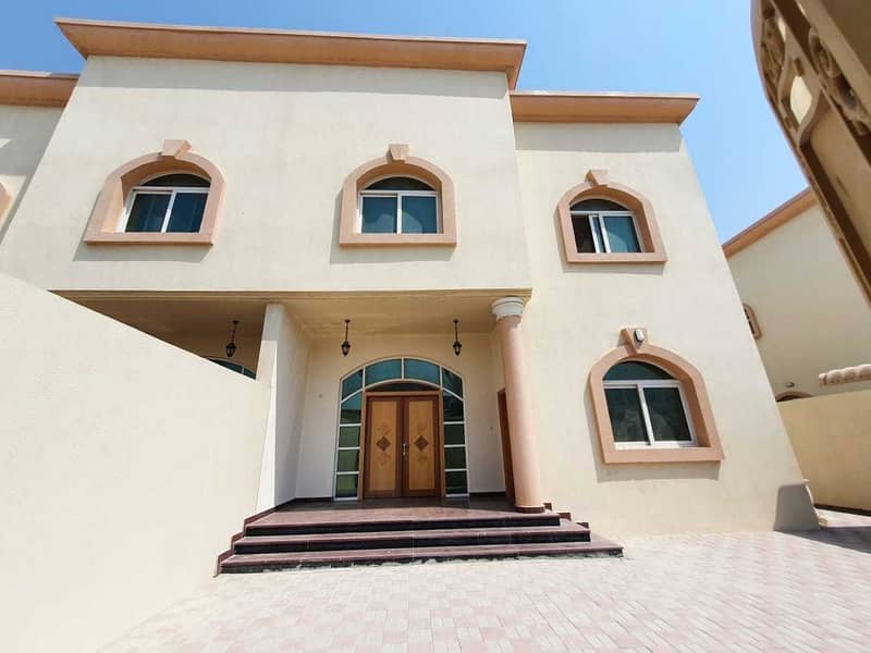 فیلا في النخيلات 5 غرف 85000 درهم - 5311812 فیلا في النخيلات 5 غرف 85000 درهم - 5311812