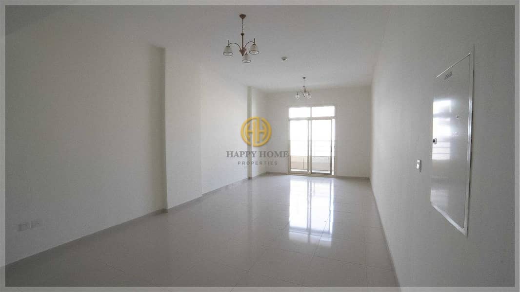 33 Perfectly Priced 1 BR , Nice Lay out - in Karama