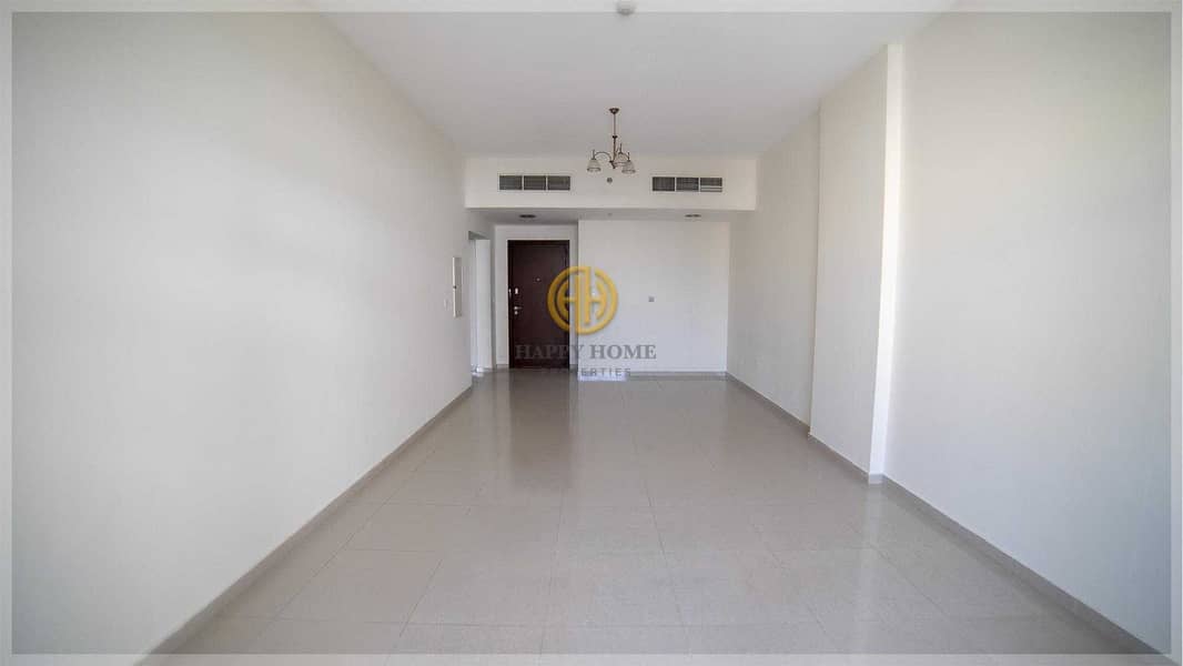 45 Perfectly Priced 1 BR , Nice Lay out - in Karama