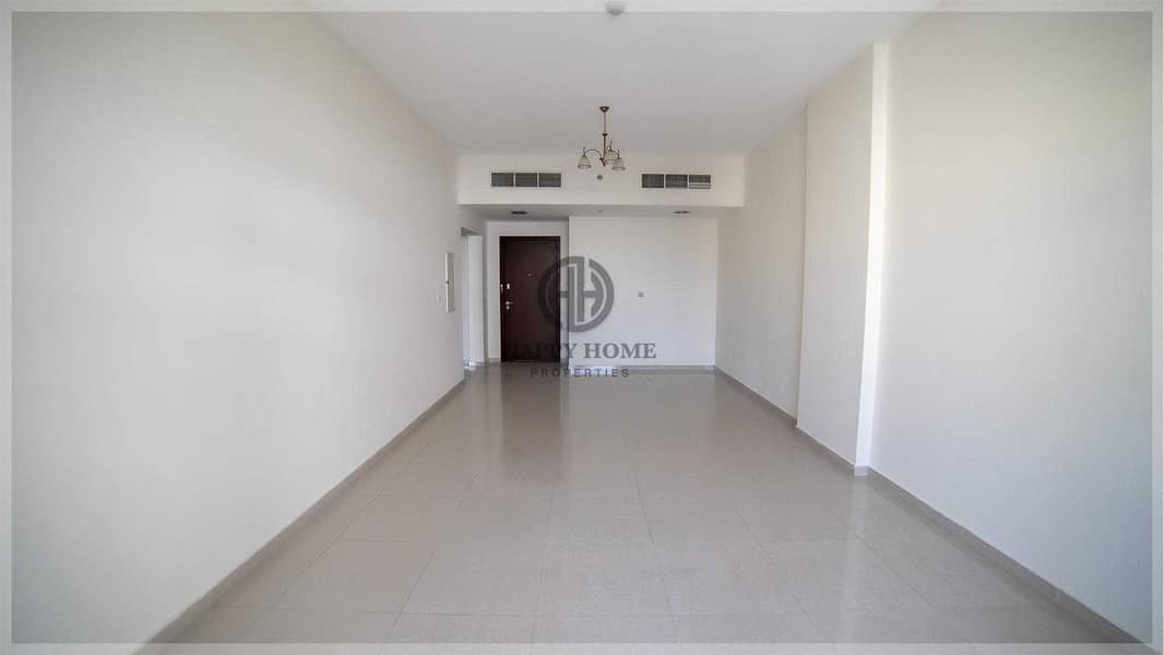 44 Perfectly Priced 1 BR , Nice Lay out - in Karama
