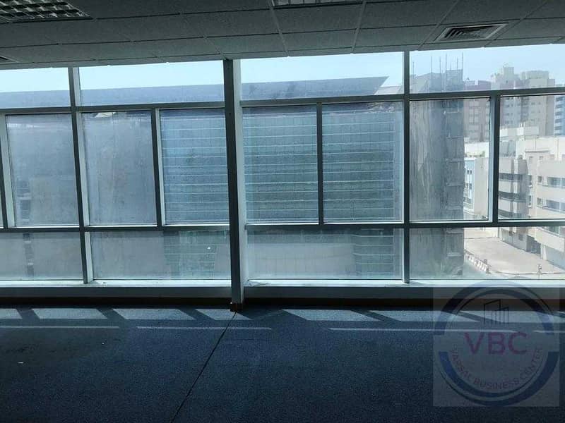 3 Fully Furnished Office Near Dubai Municipality for only AED 9,999 , Free Wifi and Chiller