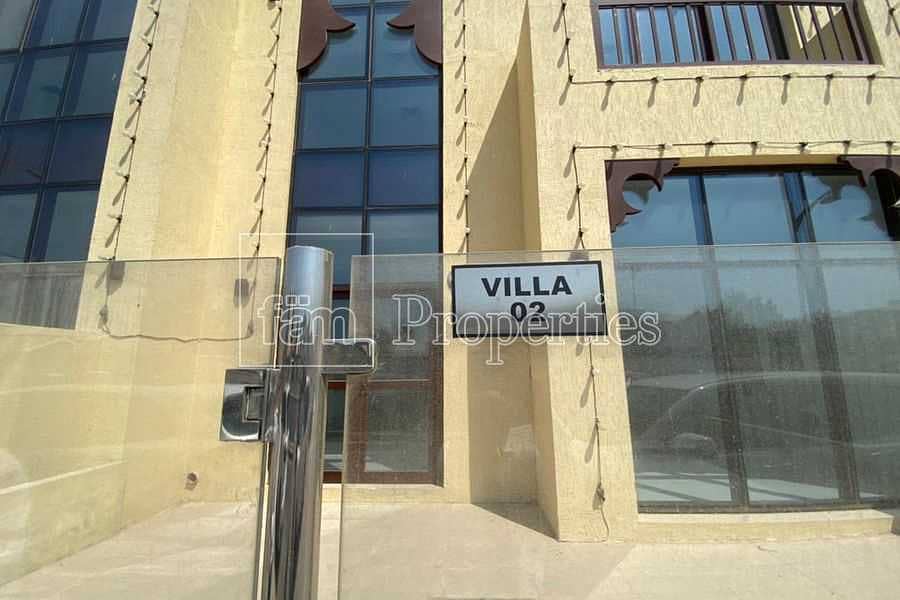 15 Modern and newly-built  commercial villa Jumeirah Road