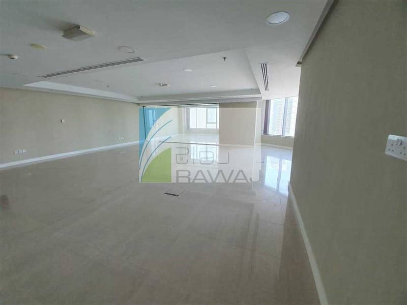 6 SPACIOUS AND FULLY FITTED OFFICE | CLOSE TO METRO STATION