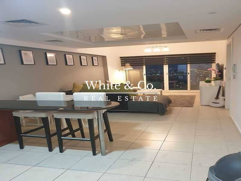 11 Fully Furnished | Close to Metro | High Floor