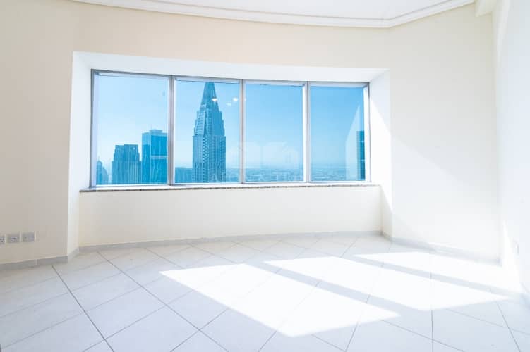 3 45 Days free 2 BR | Bright and Clean | Direct access to DIFC metro