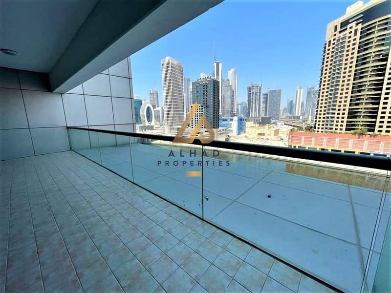 5 Stunning Canal view | Burj Khalifa View | Elegant and Spacious