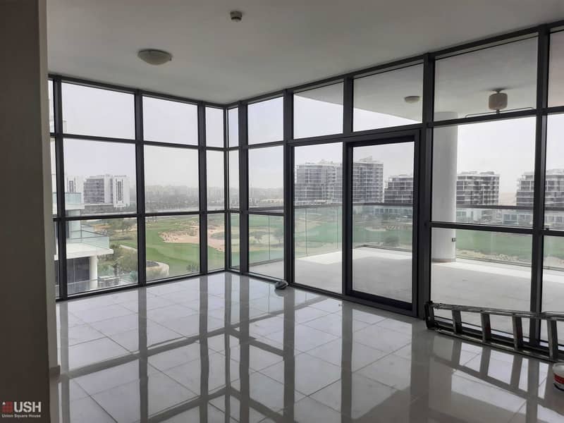 Stunning Full Golf + Pool View / Maid + Store Room / 1 year warranty / GENUINE Stunning Full Golf + Pool View / Maid + Store Room / 1 year warranty / GENUINE