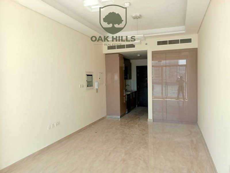 BRAND NEW | NO CHILLER DEPOSIT | FULLY FURNISHED | BALCONY