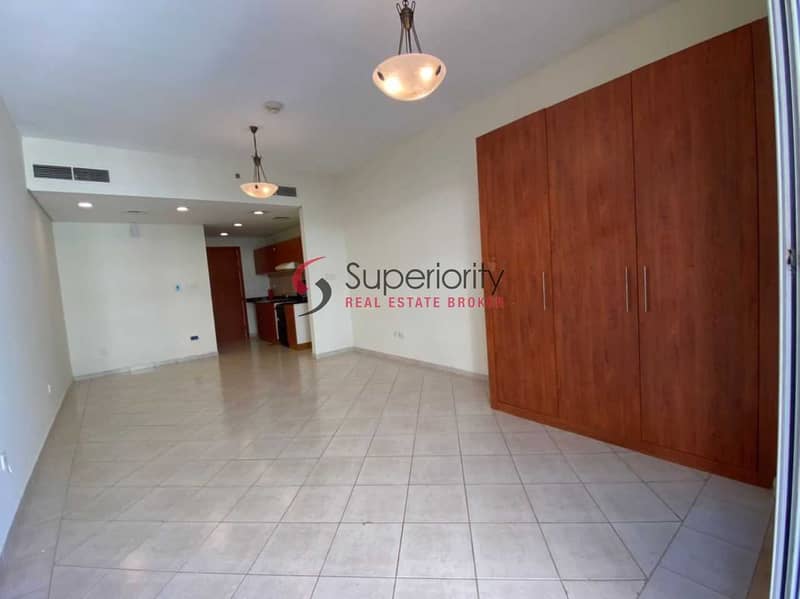 5 WITHOUT PARKING | UNFURNISHED | STUDIO FOR RENT IN THE CRESCENT TOWER B