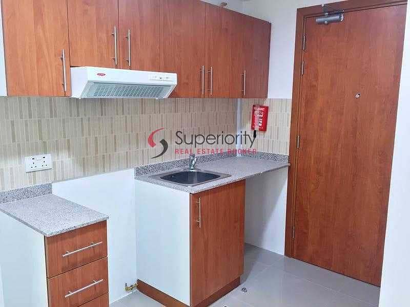 5 With Parking | Cozy Studio for Rent in Lakeside Tower C