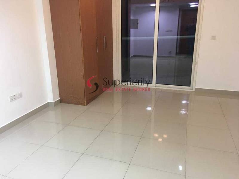 8 With Parking | Cozy Studio for Rent in Lakeside Tower C