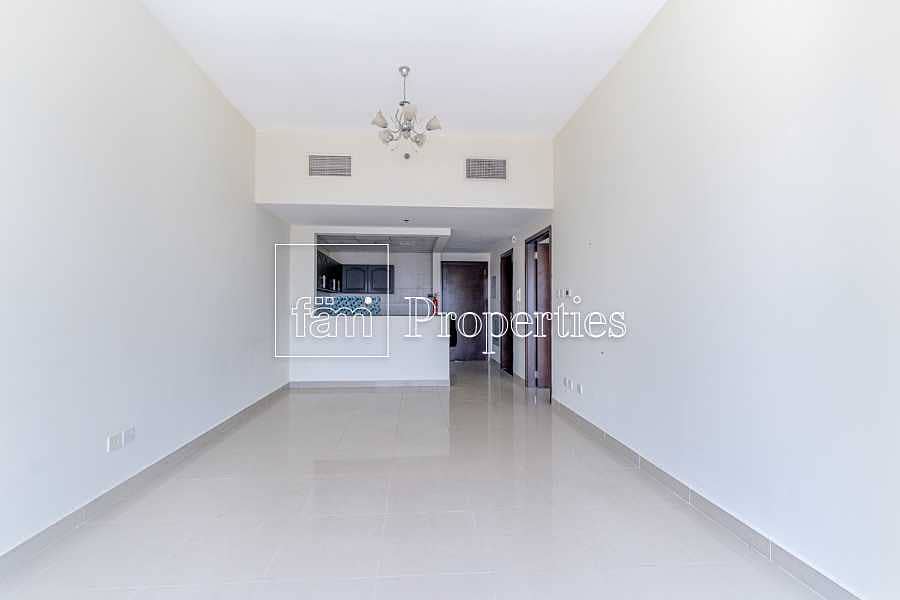 Beautiful Open View - Very Well Maintained Beautiful Open View - Very Well Maintained