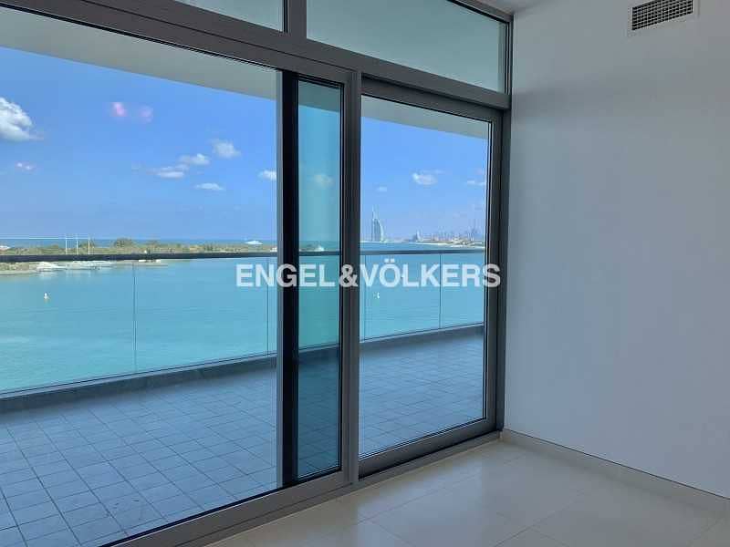 4 Owner Occupied|Chiller Free|Best Sea View