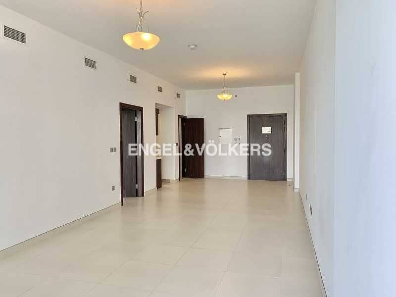 8 Owner Occupied|Chiller Free|Best Sea View