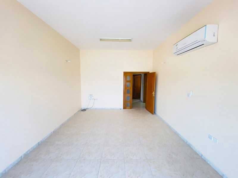 2 Epic Neat & Clean 3 BHK Apt With Balcony & Shaded Parking