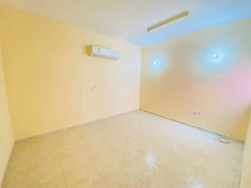 6 Epic Neat & Clean 3 BHK Apt With Balcony & Shaded Parking