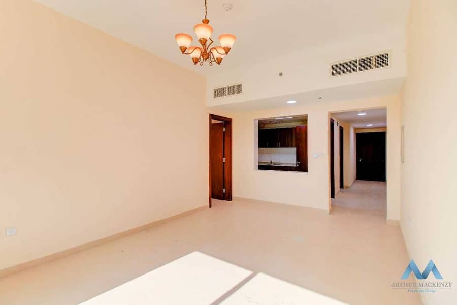 4 Massive 1 Bedroom for Sale in Dubai Sports City.