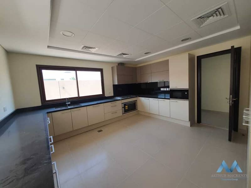 7 SPACIOUS 4 BEDROOM VILLA FOR SALE SINGLE ROW IN GATED COMMUNITY NAD AL SHEBA MEYDAN