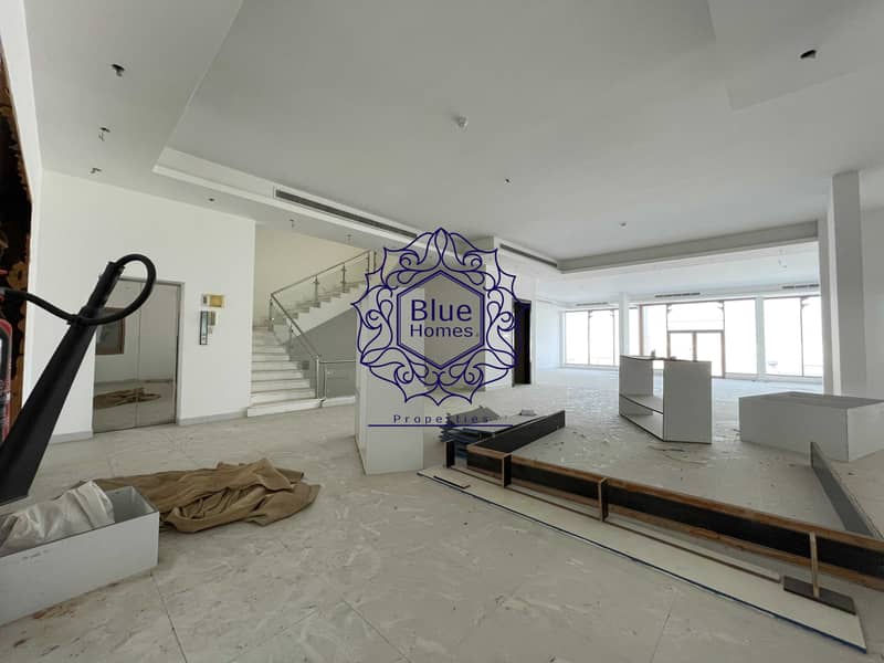 17 Jumeirah 3 8 BR commerical Villa suitable Villa For Rent  1.2M  With Sea View  Basement Parking