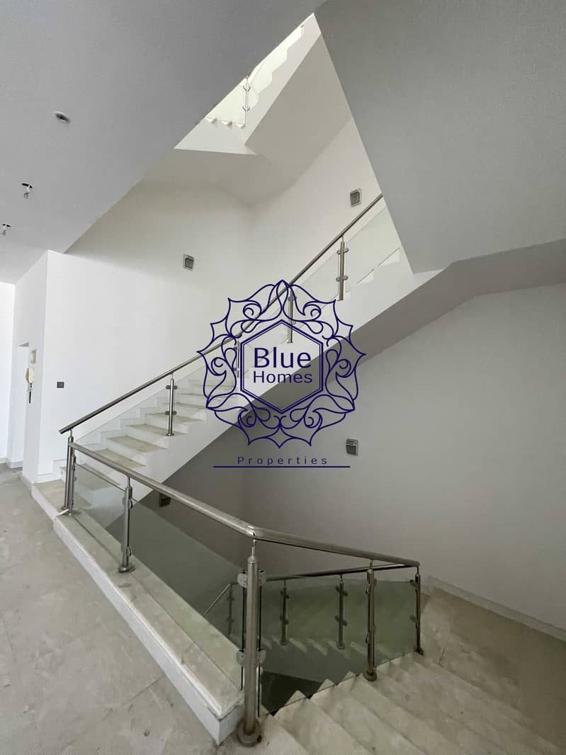 24 Jumeirah 3 8 BR commerical Villa suitable Villa For Rent  1.2M  With Sea View  Basement Parking