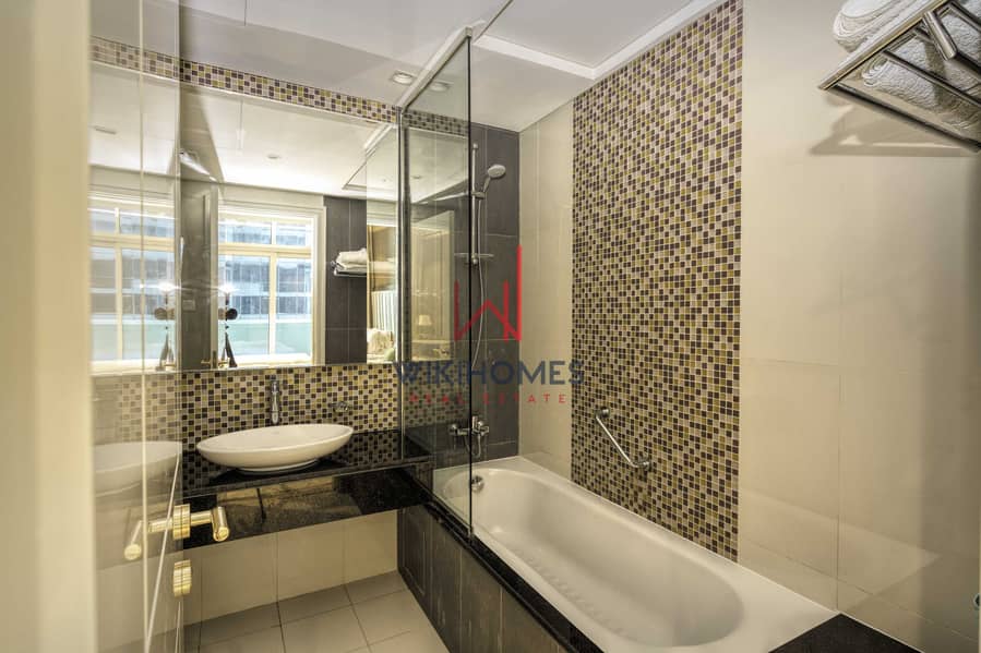 9 Luxurious & Spacious Apartment | 2 minutes to Dubai Mall | Calm Building